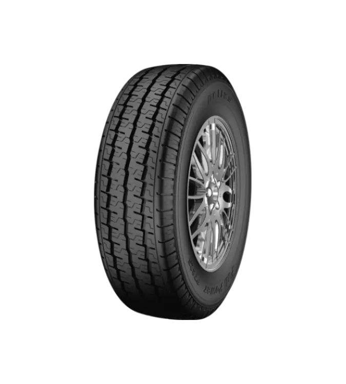 Petlas Full Power PT825+ 205/70 R15 106 R