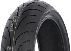 A futófelület közeli képe Bridgestone Battlax Sport Touring T33 180/55ZR17 (73 W) Rear TL