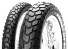 A futófelület közeli képe Pirelli MT 60 90/90-19 52 P Front TT DP