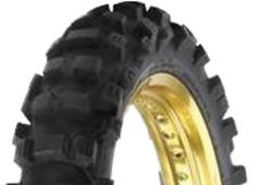 A futófelület közeli képe Duro HF906 Excelarator 110/100-18 64 M TT NHS