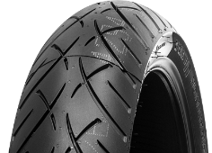 A futófelület közeli képe Metzeler ME 888 Marathon Ultra 130/80 B17 65 H Front TL M/C